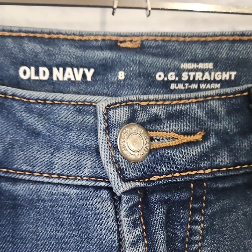 Old Navy Women's O.G. Straight Leg Jeans - Classic Denim - Picture 2 of 5